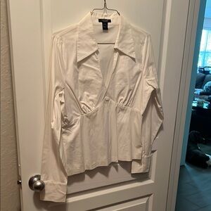 Karen Kane White Fitted Long Sleeve Blouse